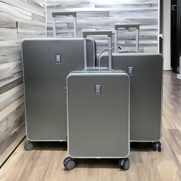 luxury luggage traveling box set ()